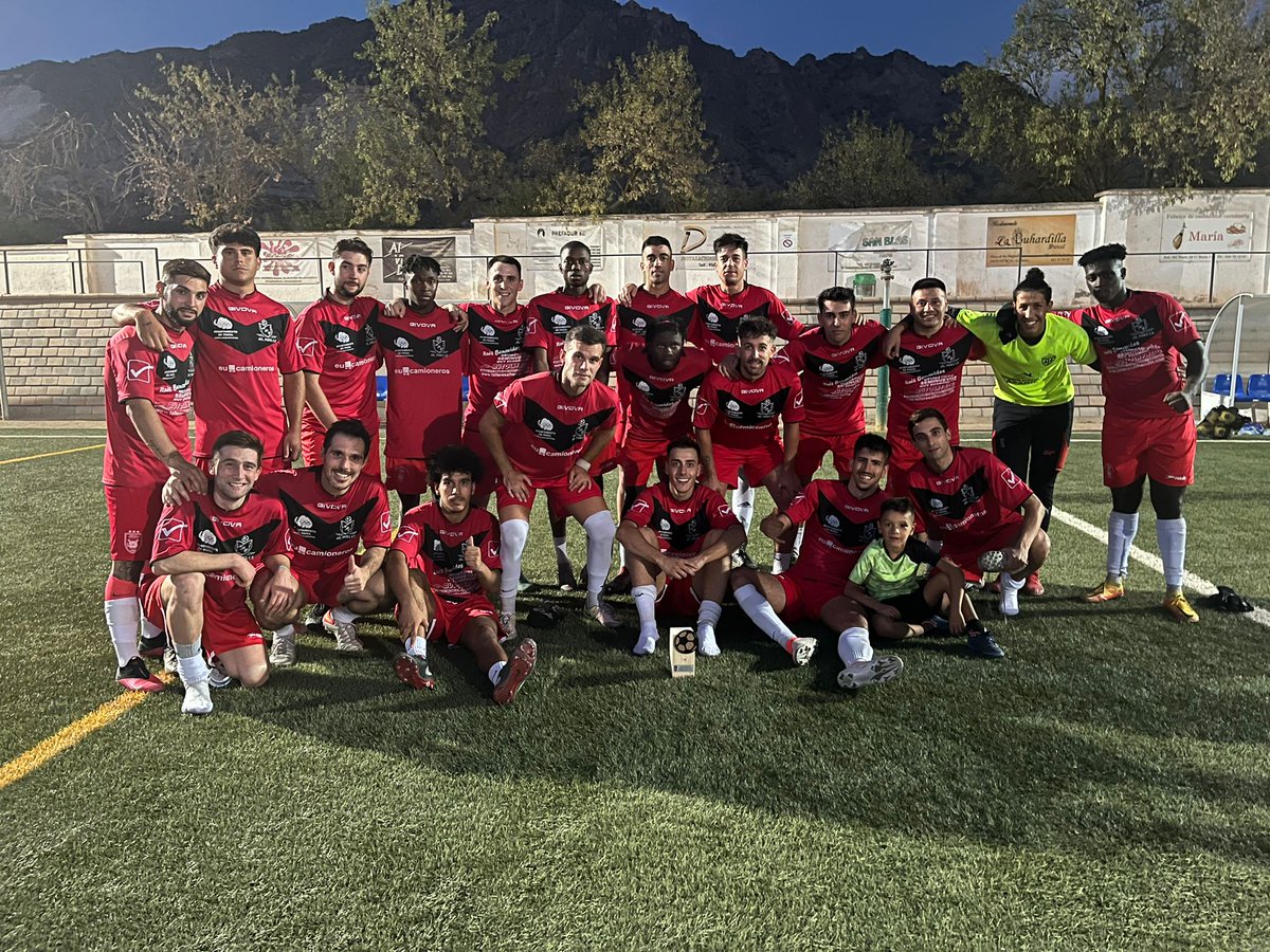 🏆 Campeones trofeo San Ramon 2022

CD Durcal 0- At. Padul 2 
⚽ Agustín y Jose Peke

Partido muy disputado, derbi entretenido en donde ninguno de los 2 equipos querian perder.

#VamosPadul #ElPadul
#ValledeLecrin #Granada