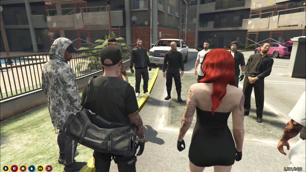 NNopixeles's tweet photo. Reunion Entre Chan Gang y The Mandem {👹🇬🇧}

La dos Bandas tuvieron una reunion para hablar sobre el tiroteo y el secuestro que paso hacer unas horas entre la dos bandas se funciono todo y tambien hablaron otros temas https://t.co/8hVXprgX4R