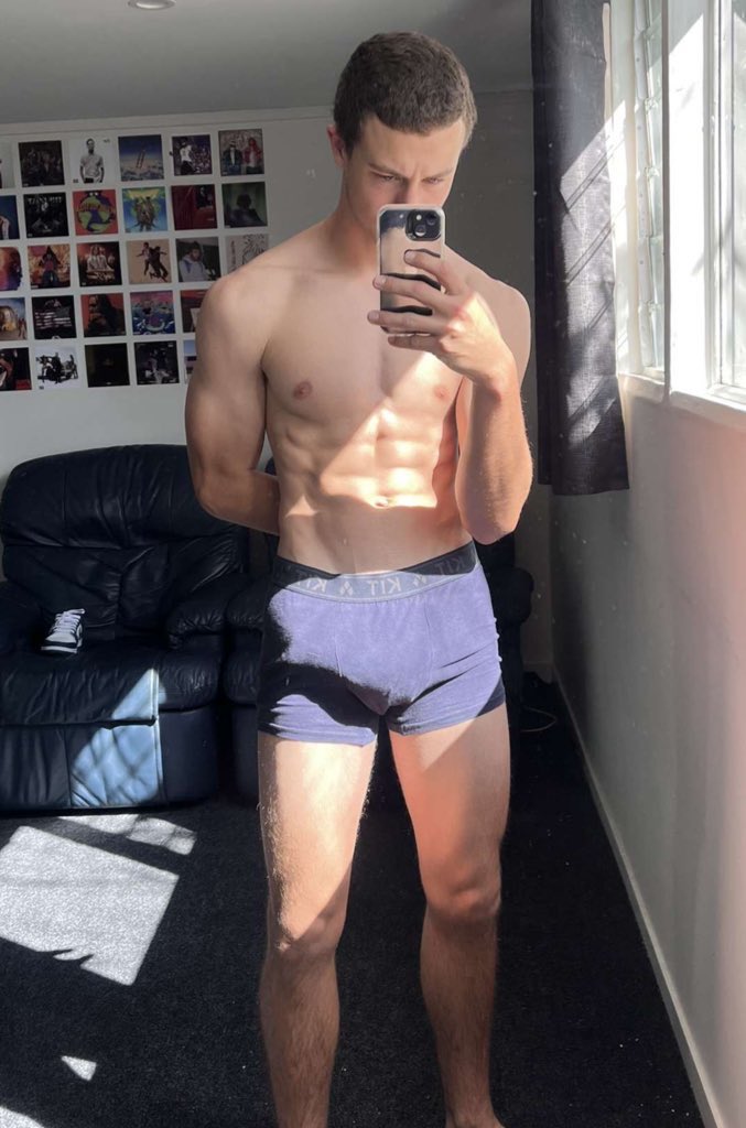 Bro4broz's tweet photo. Good workout today https://t.co/JCuSUqIBZd