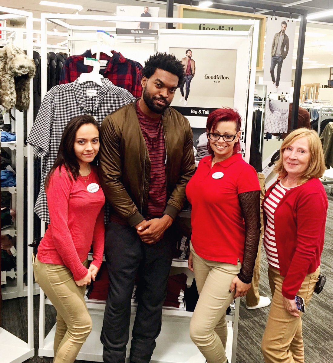 Wow 5 years ago today the first campaign I did with <a href="/Target/">Target</a> dropped and I never missed an opportunity to troll 😂. Always thankful whenever I get the chance to model for Target!
#target #targetstyle #model