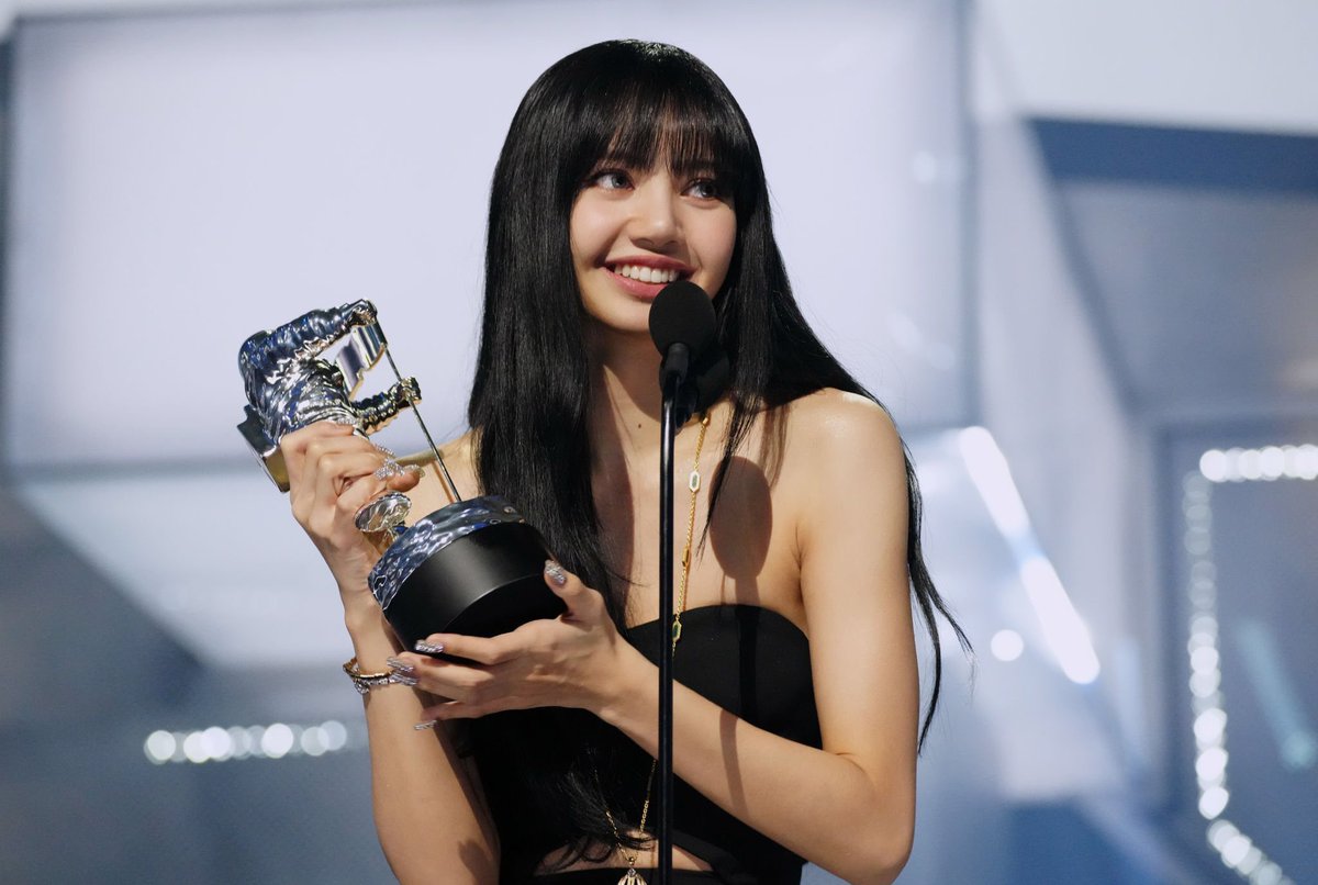 CONGRATULATIONS #LISA, we are so so proud of you, always.🫶🏻

LISA WINS BEST KPOP
#LalisaVMAsWin
#BLACKPINKInYourVMAs #PINKVENOM   <a href="/BLACKPINK/">BLACKPINKOFFICIAL</a>