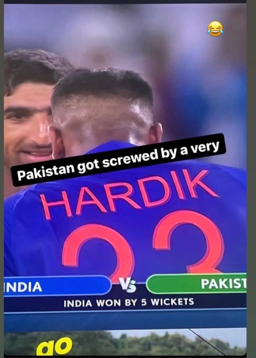 Siddhant2202's tweet photo. King pandya supremacy 👑

1 like for #HardikPandya toh may bhi deserve karta hu 🥲🥲

@hardikpandya7 #INDvPAK #AsiaCup2022 #IndiaVsPakistan #ViratKohli𓃵 #RohitSharma #DineshKarthik #KLRahul #MohammadRizwan https://t.co/qfUgouV4gG