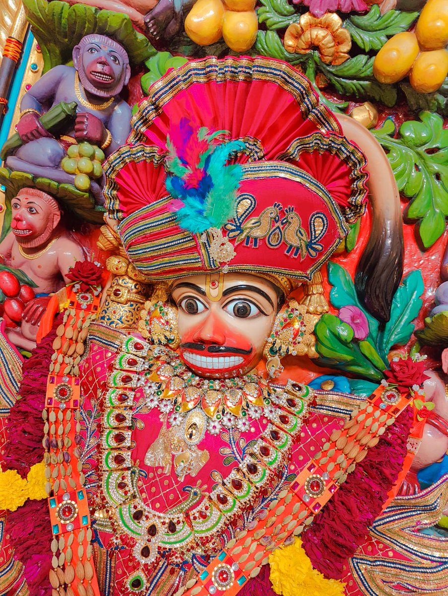 kashtbhanjandev's tweet photo. Darshan: 29-08-2022   
Shree KashtabhanjanDev Hanumanji Mandir Salangpur
https://t.co/91U86Ct5fN
https://t.co/zgOd7Pu4DO
#hanumanji #salangpur #kashtabhanjandev #hanuman #swaminarayan #hariprakashswami 
#hariprakashswami #swaminarayan #inspiration #motivation #satsang #vadtal https://t.co/UagwqE0NJa