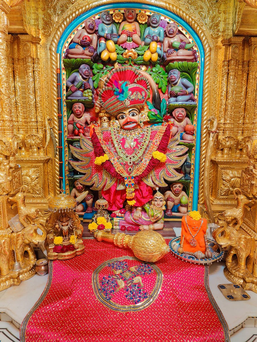 kashtbhanjandev's tweet photo. Darshan: 29-08-2022   
Shree KashtabhanjanDev Hanumanji Mandir Salangpur
https://t.co/91U86Ct5fN
https://t.co/zgOd7Pu4DO
#hanumanji #salangpur #kashtabhanjandev #hanuman #swaminarayan #hariprakashswami 
#hariprakashswami #swaminarayan #inspiration #motivation #satsang #vadtal https://t.co/UagwqE0NJa