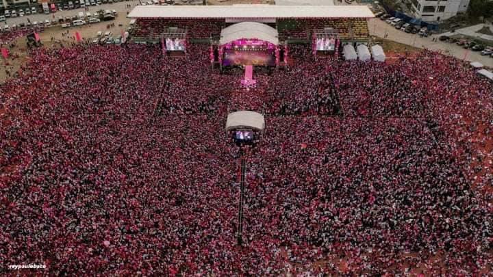 vince2681's tweet photo. 31M is a Big Lie!!! 🇵🇭 https://t.co/Vaahhk5zO0