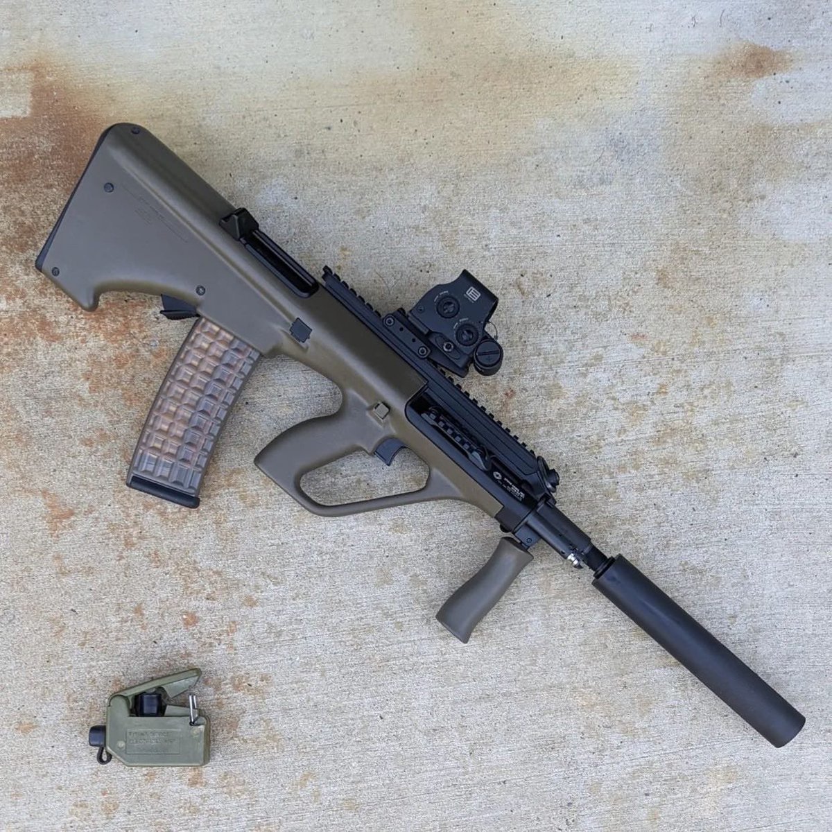 EOTECHInc's tweet photo. For your perfect #EOview โ do you run a riser?
PC: @firing_device_electrical_m57 on IG https://t.co/MMPEZhIPBI