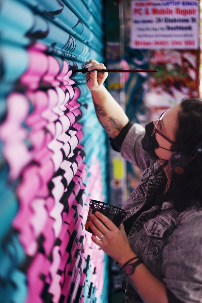 metrotunnelvic's tweet photo. ICYMI, Degraves subway is closed for up to 2 years. We're installing new new lifts so you'll be moving easily between Flinders Street and Town Hall stations.

Until then, check out Manda Lane's artwork, 'Dancing in the Street,' at the Degraves Street entrance to Campbell Arcade. https://t.co/fSRL4MPeLO