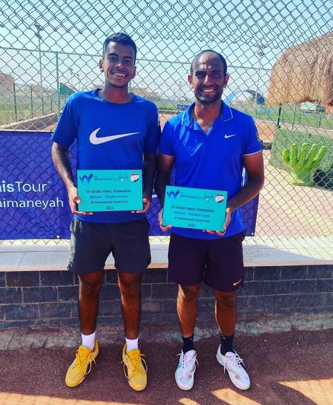 Not_Esportivas's tweet photo. ITF TENNIS!
Parabéns às tenistas campeães do @worldtennis de M15 de Cairo no Egito
Simples: Alex Barrena (🇦🇷) 🏆 (1)
Duplas: Amr Elsayed (🇪🇬)/ Mohamed Safwat (🇪🇬)
#ITFtennis #tennis #M15Cairo #AlexBarrena #AmrElsayed #MohamedSafwat https://t.co/ZHReixKSGh