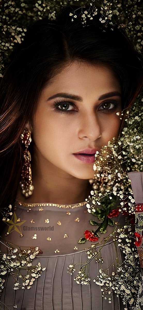 Jenniferstannn's tweet photo. Mystic #JenniferWinget https://t.co/GQpORvyGnh