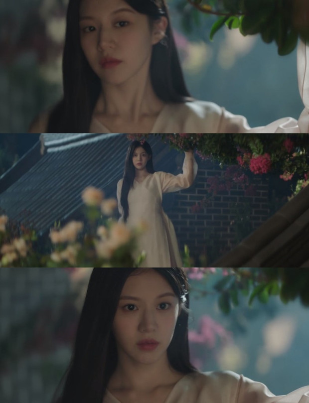 goyounjungest's tweet photo. Next #JeonJiHyun, #GoYounjung from 'Sweet Home' to 'Moving'.

🖇️https://t.co/KXa8bUv2kS

'3rd Year Debut' #GoYounjung, 'Hunt' → 'Moving', '#AlchemyofSouls part 2'... A big success in 2022 

🖇️ https://t.co/DjvJ1jVYV2

#고윤정 https://t.co/Pj4znuTG5q