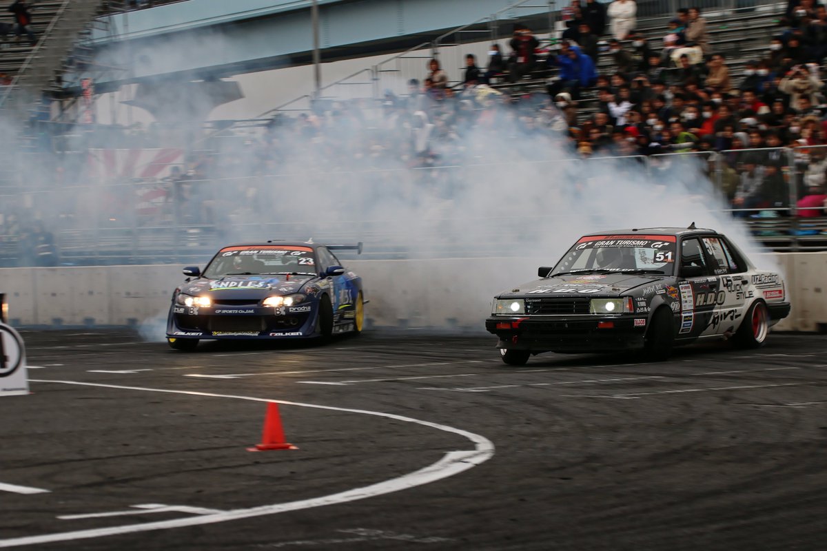 【過去撮影写真】
2013年のD1GPお台場ラウンドです。まだS15やチェイサーが主流でしたね。またBMWやダイハツ・シャルマンとユニークなマシンが出場していたのも印象に残った大会でした。D1GPの中でも屈指の難コースということで様々なドラマがありました。また復活してほしいですね。 #d1gp