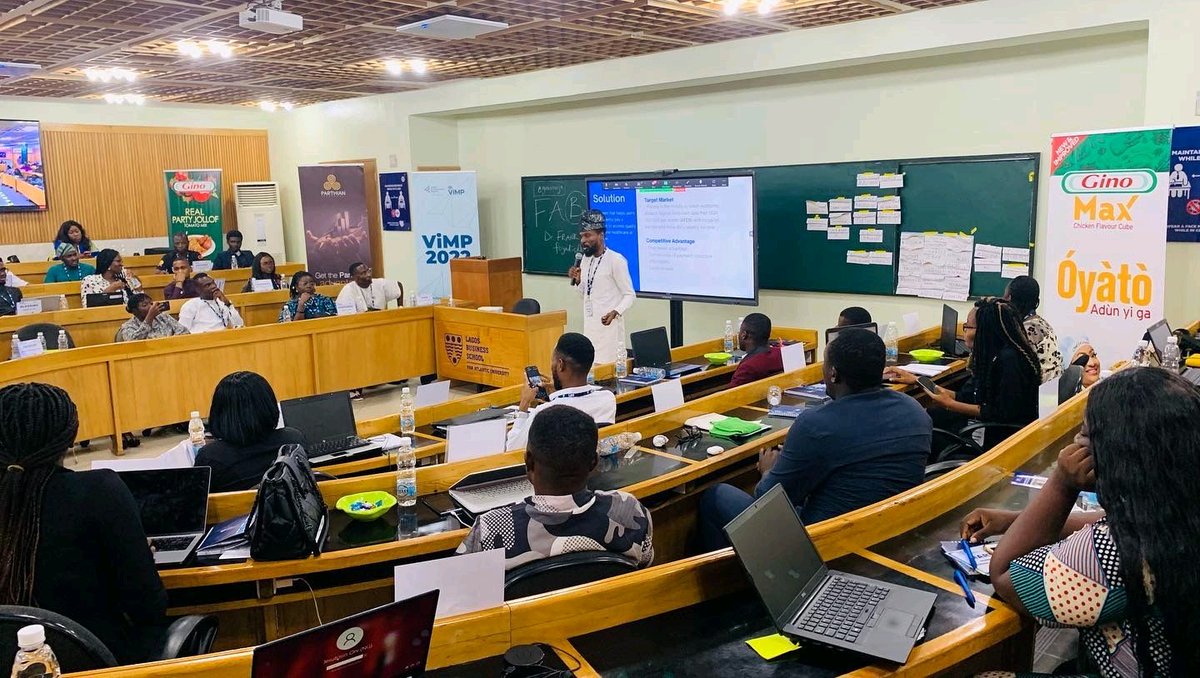JANigeria's tweet photo. 8 companies from #ViMP2022 cohort pitched their business 
ideas within 5 minutes to @LBSNigeria entrepreneurship team led by Dr. Henrietta Onwuegbuzie of @LBSNigeria faculty. https://t.co/PIUVAvk9ka