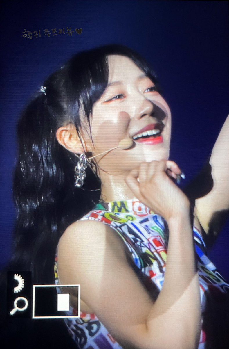 At least three INTERNATIONAL FANSITE came to Indonesia last night. We truly blessed 🥰

*Picture credit: @/pinkday_jinny, @/droplet1109, @/Zuutpia_ 

SECRET NUMBER ON KV FEST

#SNOnKVFest2022 
#SECRET_NUMBER
<a href="/5ecretNumber/">SECRET NUMBER (시크릿넘버)</a>
<a href="/JP_5ecretNumber/">SECRET NUMBER JAPAN OFFICIAL</a> 
<a href="/VineEnt_Music/">VINE Entertainment</a>