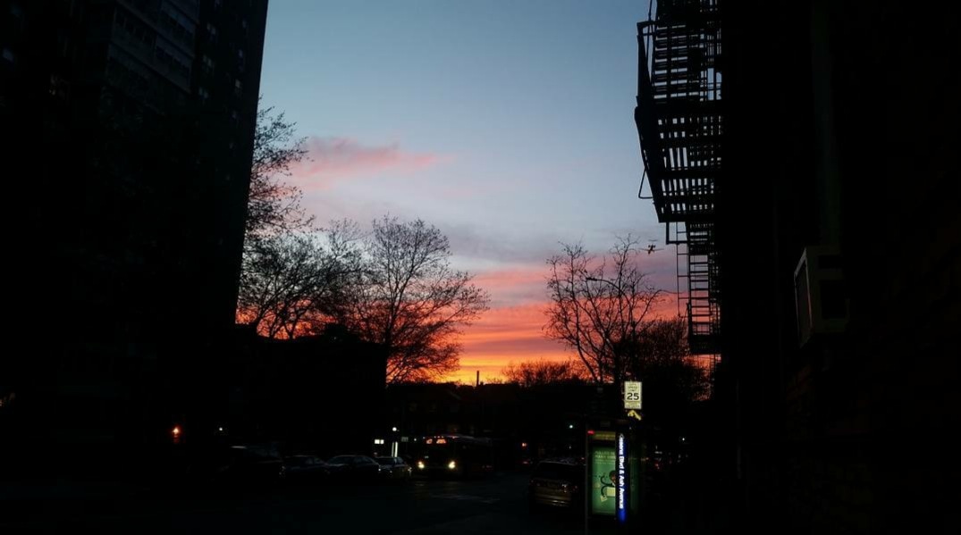 4YourEyes2Eat's tweet photo. Sunset - 07
------------------------------------------
FOR YOUR EYES TO EAT 

For more click the link in our bio or visit: https://t.co/32ewqxXcWR 

#Zine #Photography #NY1Pic #NYC https://t.co/it2OWK9cky