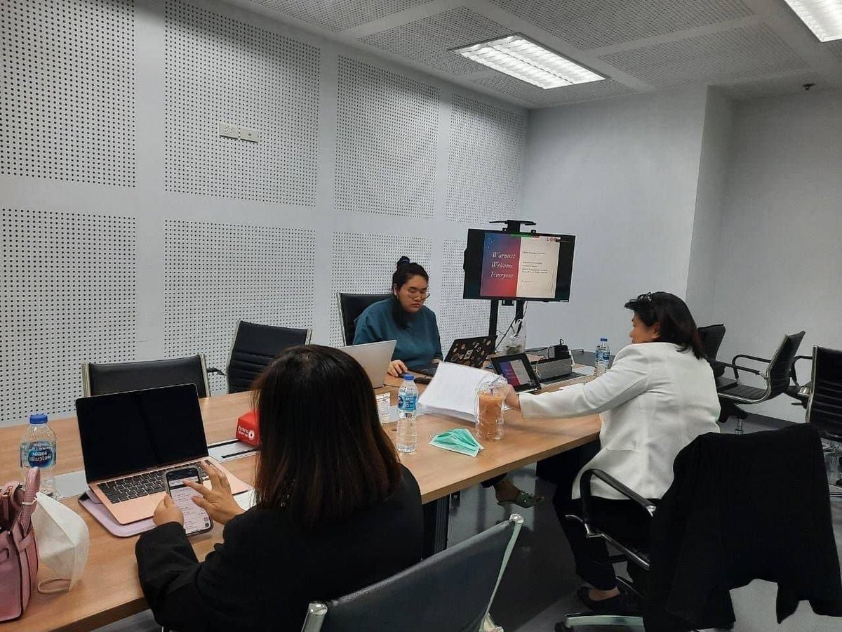 ASEANTCSW's tweet photo. On 18 August 2022,
ATCSW recently joined and conducted online lecturing: Better Pitching for Executives by ED Wanna Suksriboonamphai.
#MSDHS #ATCSW #Thailand #ASEAN #Prachabordee https://t.co/bRtODCsrIF