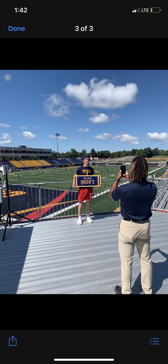 MarcusMazza31's tweet photo. Had an awesome time at @queensgaels game day visit . Big thanks to all the coaches that made this day great ! 

@SteveSnyderQ @coachbech @CoachNezQU @ThompsonMcC @CoachDezan https://t.co/1pITrXMmId