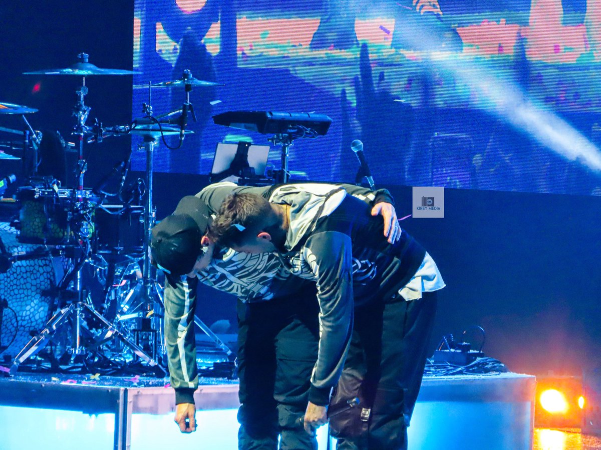 KirbyMedia_'s tweet photo. One more Tyler Joseph / Josh Dun Twenty One Pilots Icy Tour MSG/UBS photoset before Harry tonight🫶

#icytour #icymsg #icyubs https://t.co/3mr8rqt6WD