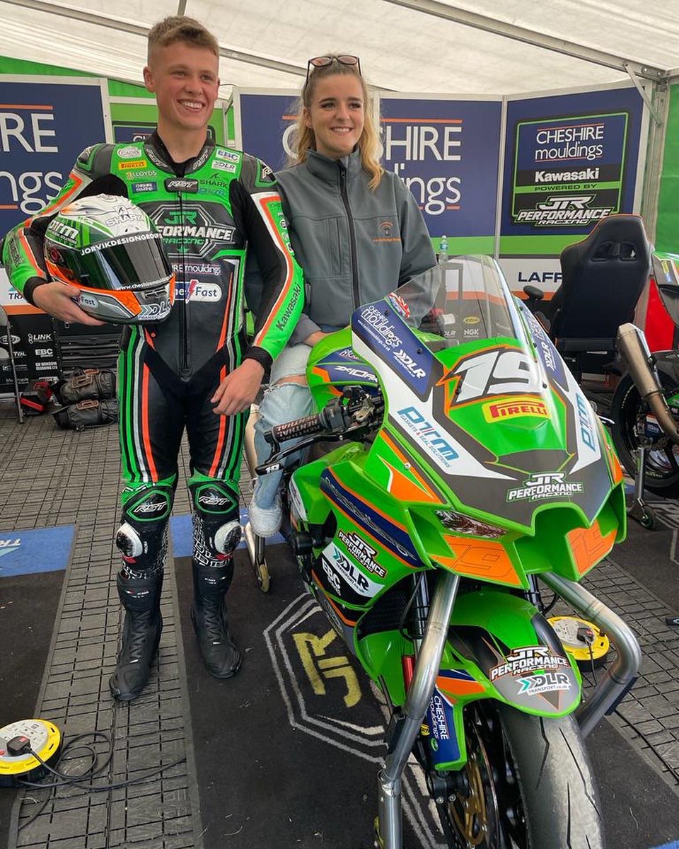 Talbot19Joe's tweet photo. Jodie from @GroupJorvik , one of our main sponsors, came to say Hi &amp; support us this weekend  😉@CadwellPark , it was really good  to meet her .. 💯  Thanks Jodie and all at Jorvik #jorvikdesigngroup #sponsorshoutout❗️📣 #joetalbot19racing https://t.co/eHa7q9TKne