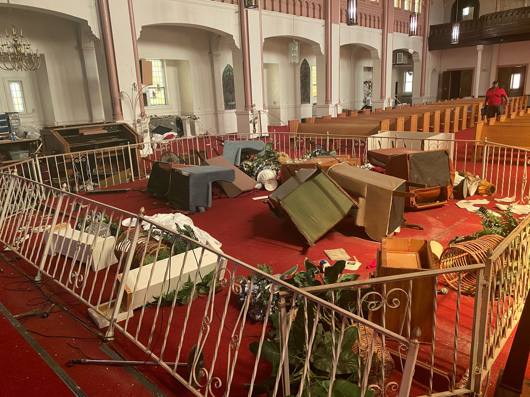 Shoshana Stahl on Twitter "A church in St. Louis was vandalized on