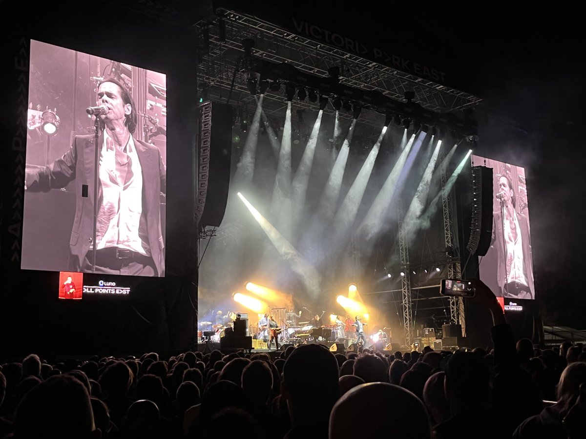 gdknighton's tweet photo. Nick Cave and The Bad Seeds at All Points East tonight - music powered an elephant gun https://t.co/kS5fYv2ywZ