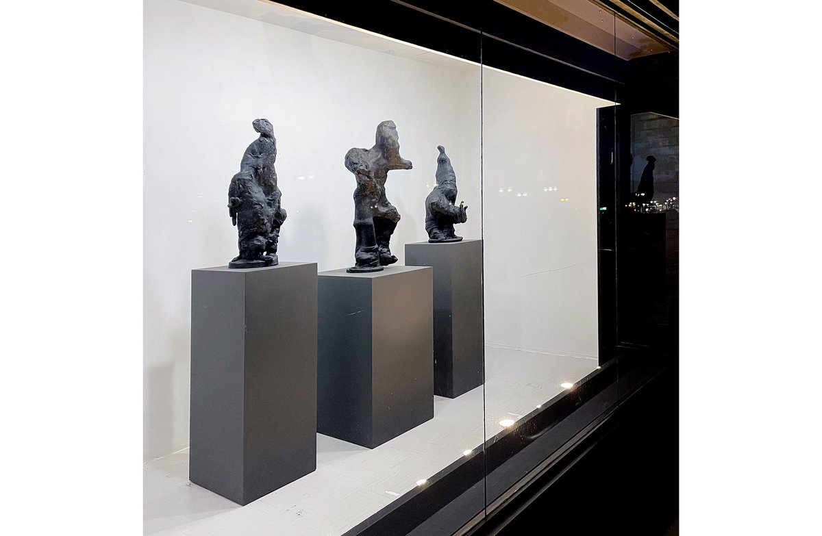 bdavidprojects's tweet photo. Check out 3 sculptures by #ArnyNadler at WINDOW ON FORSYTH, viewable 24/7 at 7513 Forsyth Blvd! 
-
#WindowOnForsyth #BrunoDavidGallery #Sculpture #PublicArt #artconsultant #GoSeeArt #downtownclaytonMO #STLmade #ArtFromSTL #STLart #downtownclaytonMO  #SaintLouis #explorestlouis https://t.co/okDHICbNY8