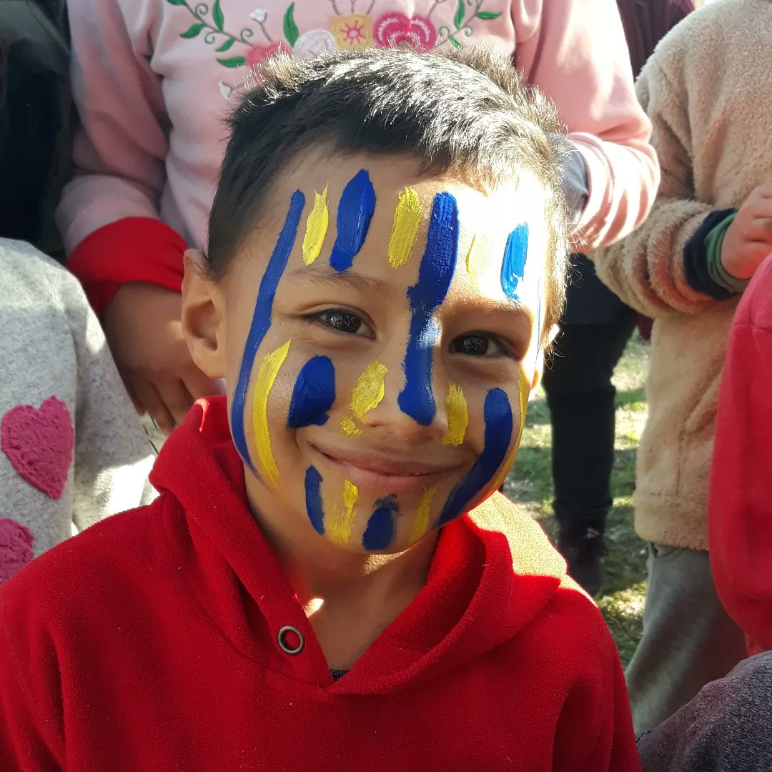 CARCSocial's tweet photo. ¡Más de 300 canallitas en Roldán! 🇺🇦

Hoy participamos del festejo del #DíadelaNiñez de la Municipalidad de Roldán. Llevamos inflables canallas, juegos y regalos junto a la Filial de Roldán. https://t.co/wN9KaefcNt