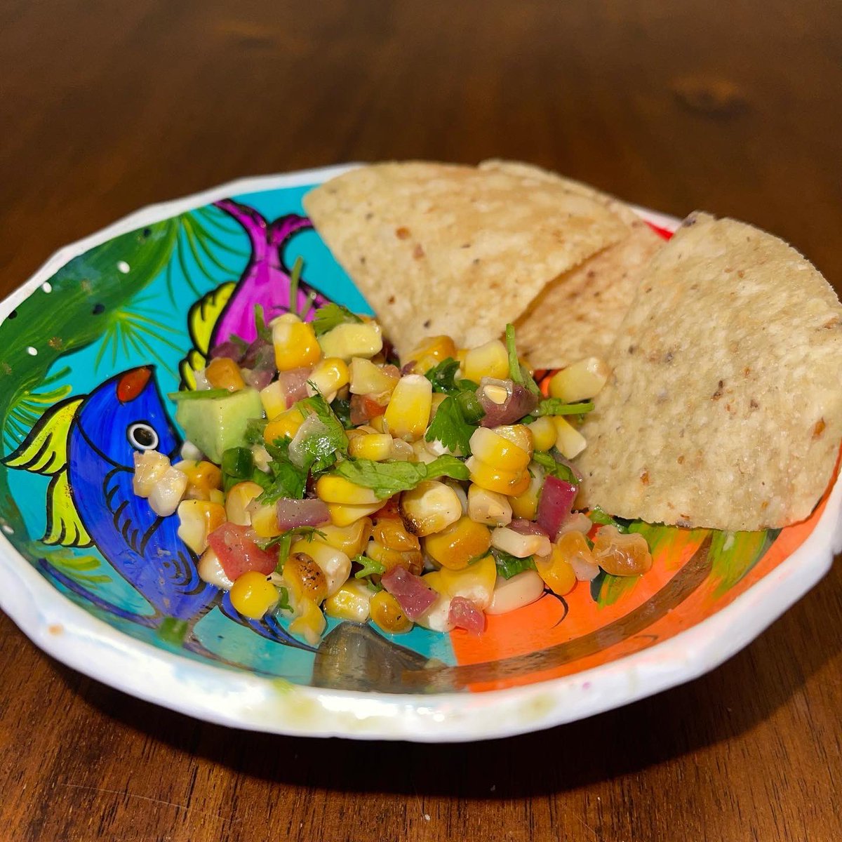JoshsCookhouse's tweet photo. Long day of cooking new recipe! Can’t wait to share! Grilled corn salsa and chicken drumstick lollipops! #grilledcornsalsa #cornsalsa #chickenlollipop #chickendrumsticks #newrecipes #recipes #yummy #eatgood https://t.co/jYriBSNBCu