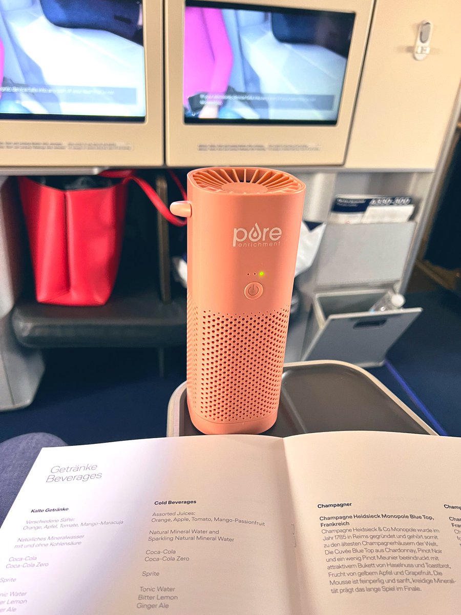 IPProfEvans's tweet photo. Feet up, shades down. My own first classy row for fifty eleven hours? Priceless. 

And “everything I need is in my bag.” Clearly 😂

Let’s riiiide. Next stop, 🇮🇹 and 🇫🇷.

Hold my calls. For 5 weeks. 🥳
#CEOofMe #AdvantageEvans #relaxrelaterelease #andwrite #workhardplayharder https://t.co/E6hkRA6rqm