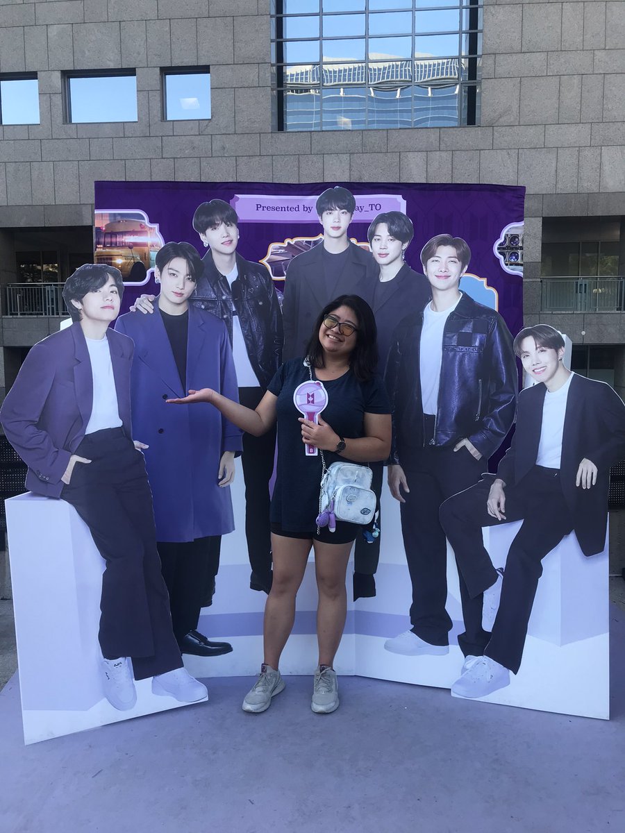 lanakishin's tweet photo. Bora fest!! #TorontoBoraClub #tokofest https://t.co/BUV379NcAM