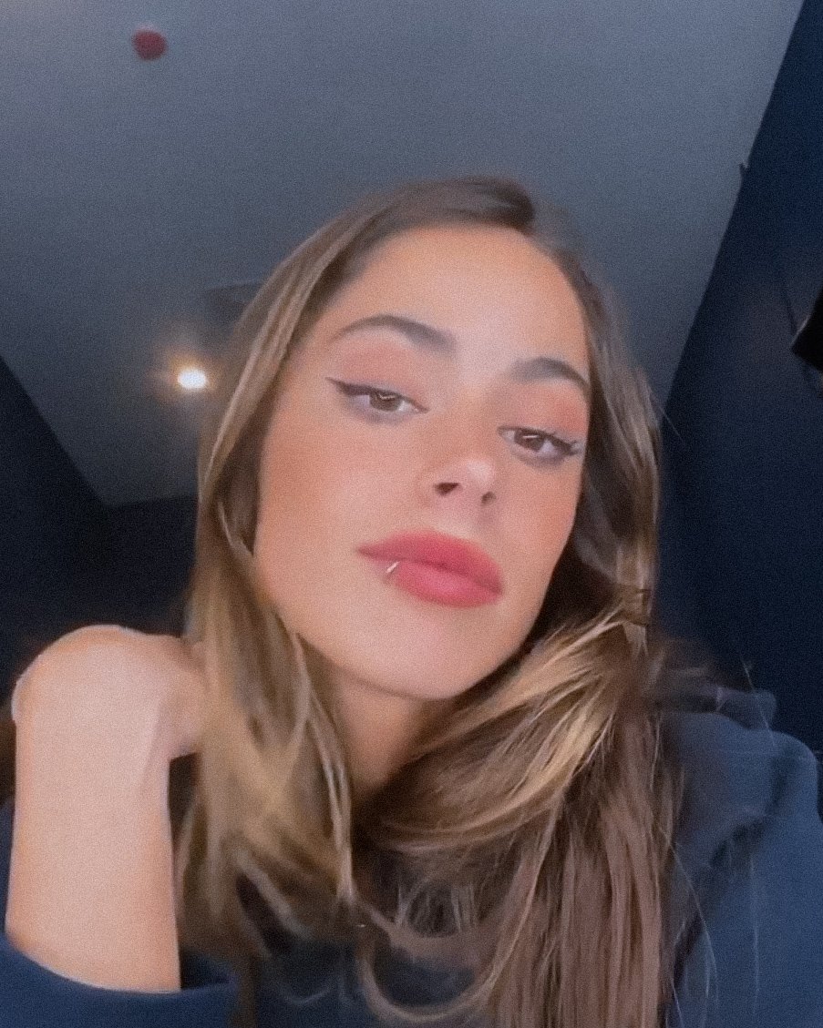 nenachill's tweet photo. ⠀⠀ 
⠀⠀⠀ 
   ﹫fckingfresa 𝗏𝗂��𝖺 ⠀ㅤ
⠀                     𝐈𝐍𝐒𝐓𝐀𝐆𝐑𝐀𝐌 𝐏𝐎𝐒𝐓.
  ᅠᅠ⠀⠀⠀
 ⠀           
   “Yo solo quiero vivir el momento, a veces me pierdo pero otras me encuentro.”
ᅠ
ᅠᅠ https://t.co/yjY1hgIHt4
