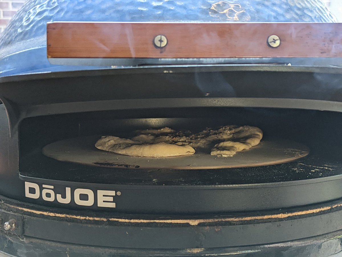rdw0330's tweet photo. #BaylorMeatMafia taking on hard left tonight.
Do you even pizza bro?
The #DoJoe is incredible https://t.co/tcsaU7dhYF