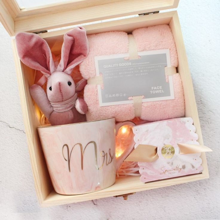 _Duan_Xu's tweet photo. @God_wCh @SunWenQing_ @LotodeAzucar ㅤㅤꦿ 𝑋𝑢𝑎𝑛𝑆𝑖
#XuanSi
Regalos de parte de sus hermanas.
#WeddingSunLotus https://t.co/88tn8eD3zL