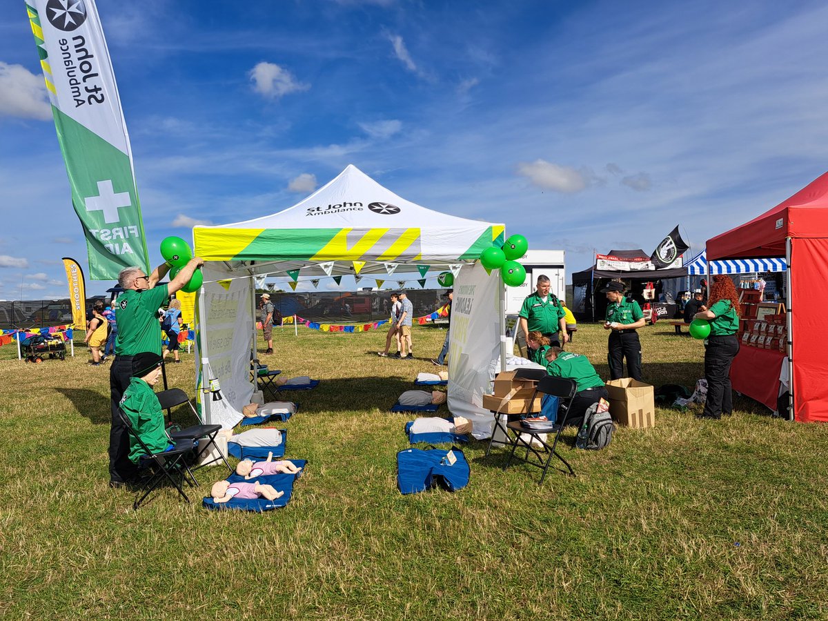 St John Ambulance ¦ Hampshire & Isle of Wight tweet media
