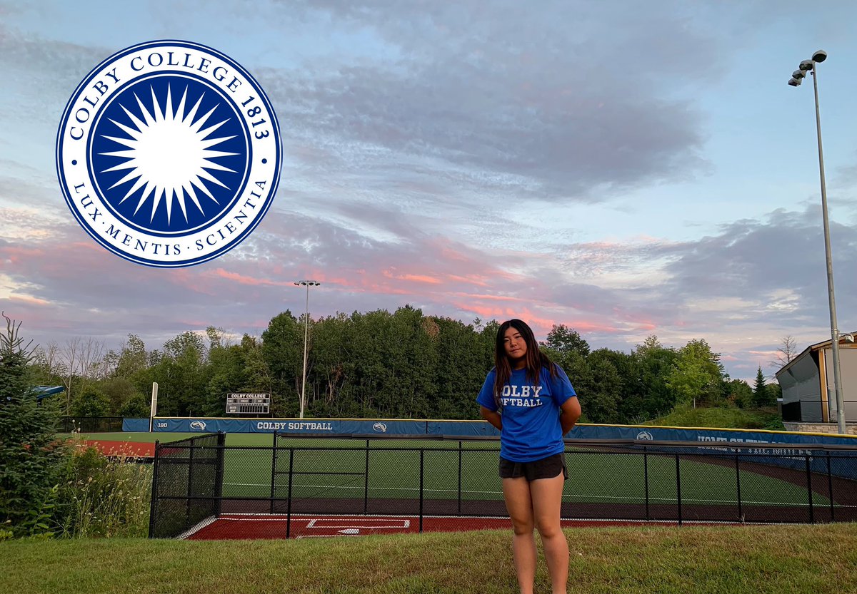 KatXiong4's tweet photo. I’m so excited to announce my verbal commitment to Colby College! Huge thank you to my family, coaches, and friends who have supported me along the way! Go Mules!!🐴💙 https://t.co/bUjEV3xdJR