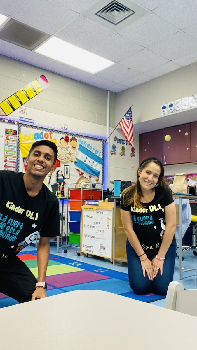 MsAliceRoses's tweet photo. We are ready for our first day of school 🇺🇸 2022-2023 @BethuelCasco @ms_xoshilthn @itrochezb @participate @Daretolearn_DCS FFES DLI team! https://t.co/9B3NfSO7Qt