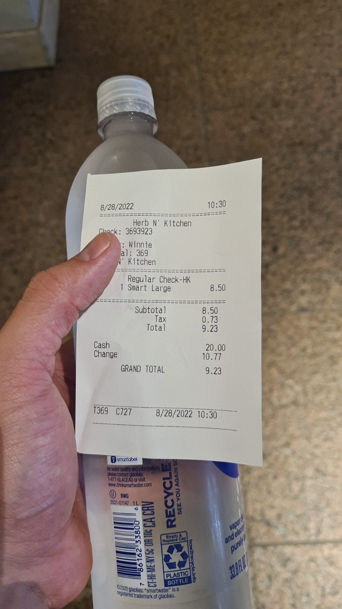 Happy to be back in SF for #VMwareExplore and I know there is a drought and all but I'm not sure whether I should put this water into the fridge or the safe ...