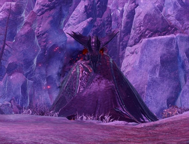 VULJUD's tweet photo. she ' s just standing there -- menacingly . https://t.co/34jrmbQzYB