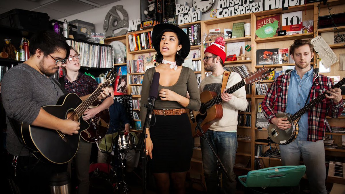 @mmonicamartinn @PhoxBand saw them here, then saw them live.  Such a versatile and refreshing sound. Tiny Desks for the win  RT @nprmusic: No. 421 of #1000TinyDesks: Phox

n.pr/3KoePbv