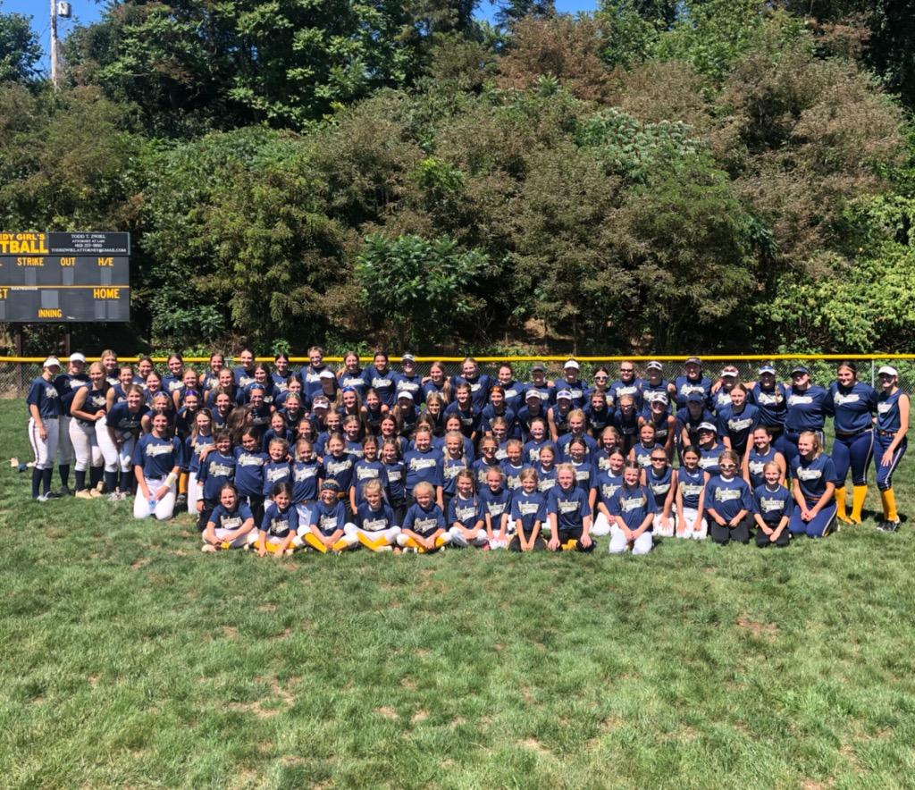 BeepBeepPLR's tweet photo. Roadrunner Day where the entire organization celebrates the upcoming season with scrimmages against each other.   In addition to scrimmages, we had skill competitions and we also had a Hall of Fame inductee -- please congratulate Fred Terrell.  What a great day!  #beepbeep https://t.co/HbZC3HRzdJ