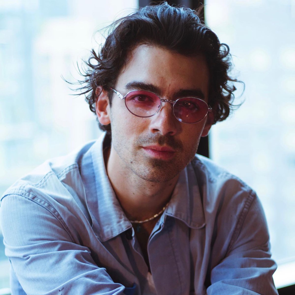 joejonas's tweet photo. Always a good time NYC 😎 https://t.co/lRloCYmIVG
