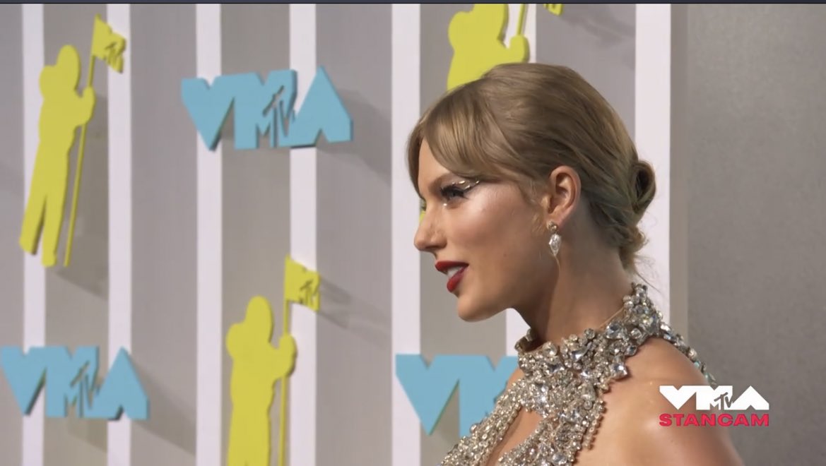 𝕔𝕒𝕣𝕝𝕠𝕥𝕒 (𝕥𝕒𝕪𝕝𝕠𝕣’𝕤 𝕧𝕖𝕣𝕤𝕚𝕠𝕟)🧣 tweet media