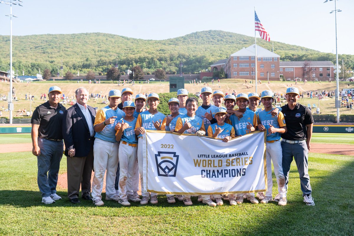 Little League tweet media