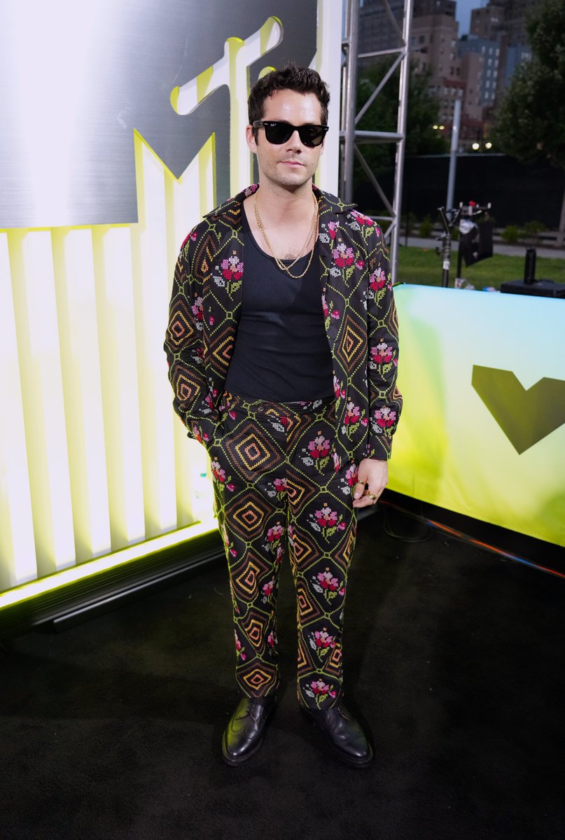 MTVteenwolf's tweet photo. We know this guy all too well 🥰 #VMAs https://t.co/57TkzuwyZo
