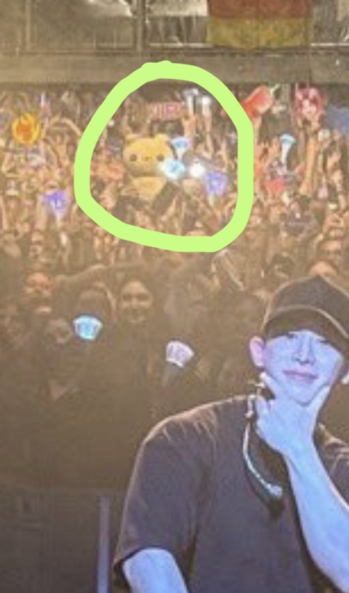 NursePatty's tweet photo. OK, OK!! Who brought the #BEBEGOM?! 😭😭😭 @official__wonho #WONHO #WonhoInMunich #WONHOEuropeanTour2022 https://t.co/WS351KK8fu