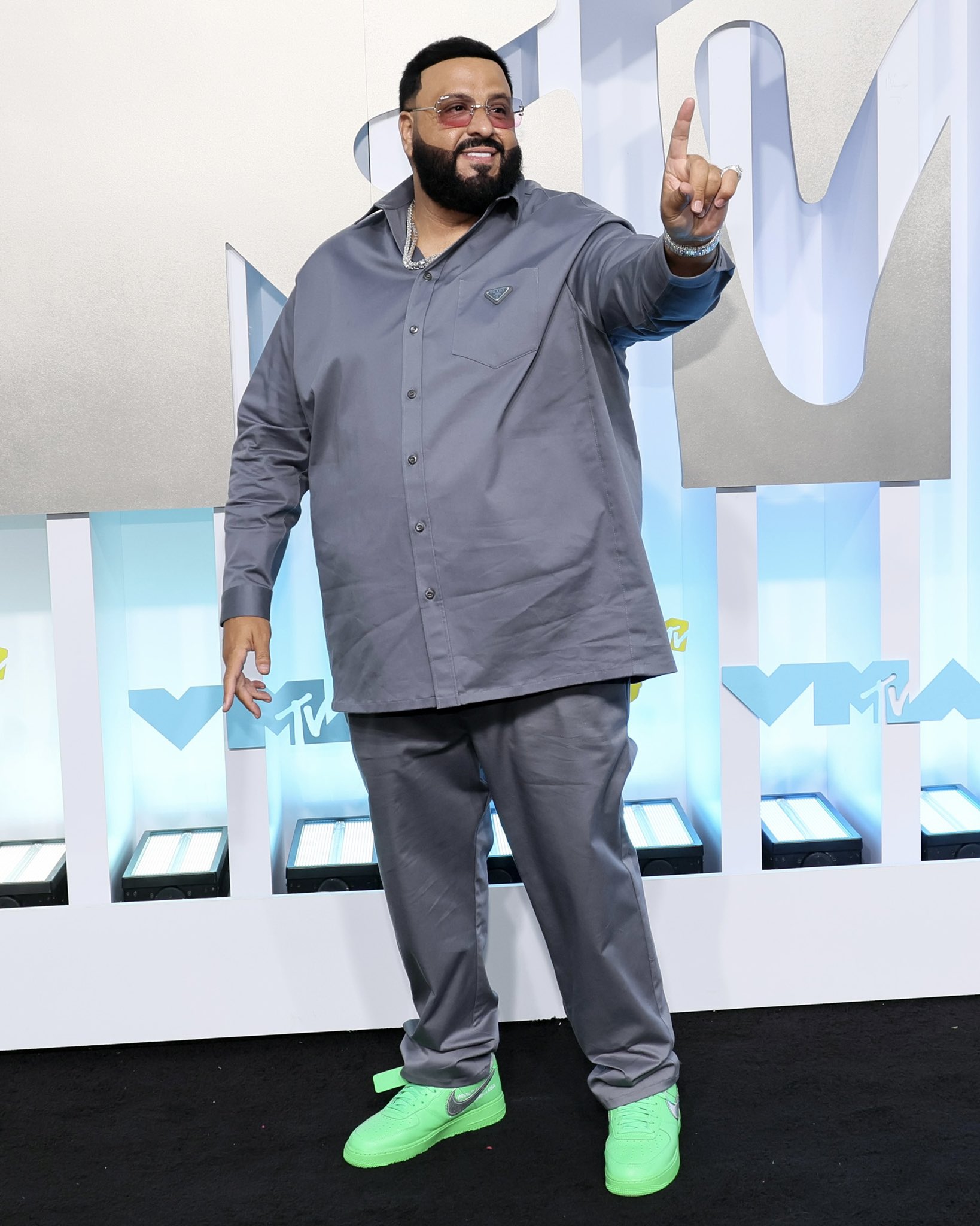 Complex Sneakers on X: .@DJKhaled in “Light Green Spark” Off-White x AF1s  at the #VMAs  / X