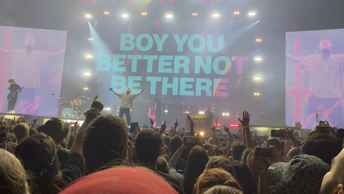 scaledlate's tweet photo. mtl!!! #icytour #icymontreal https://t.co/u3ADswdx6G