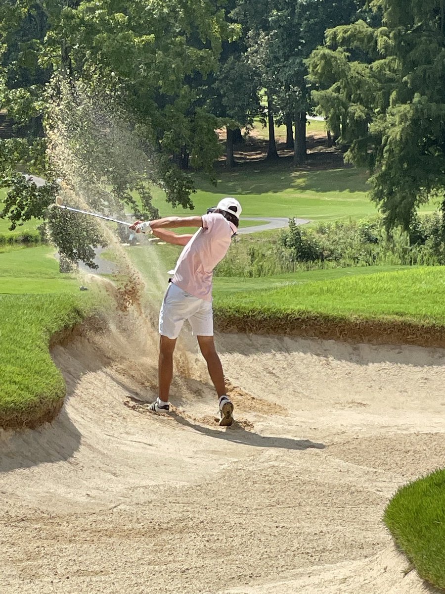 LukeSbardella's tweet photo. Played in the pine lake junior club championship finished 2nd lost in a playoff! On to the next tournament https://t.co/H2a7ruIEBH