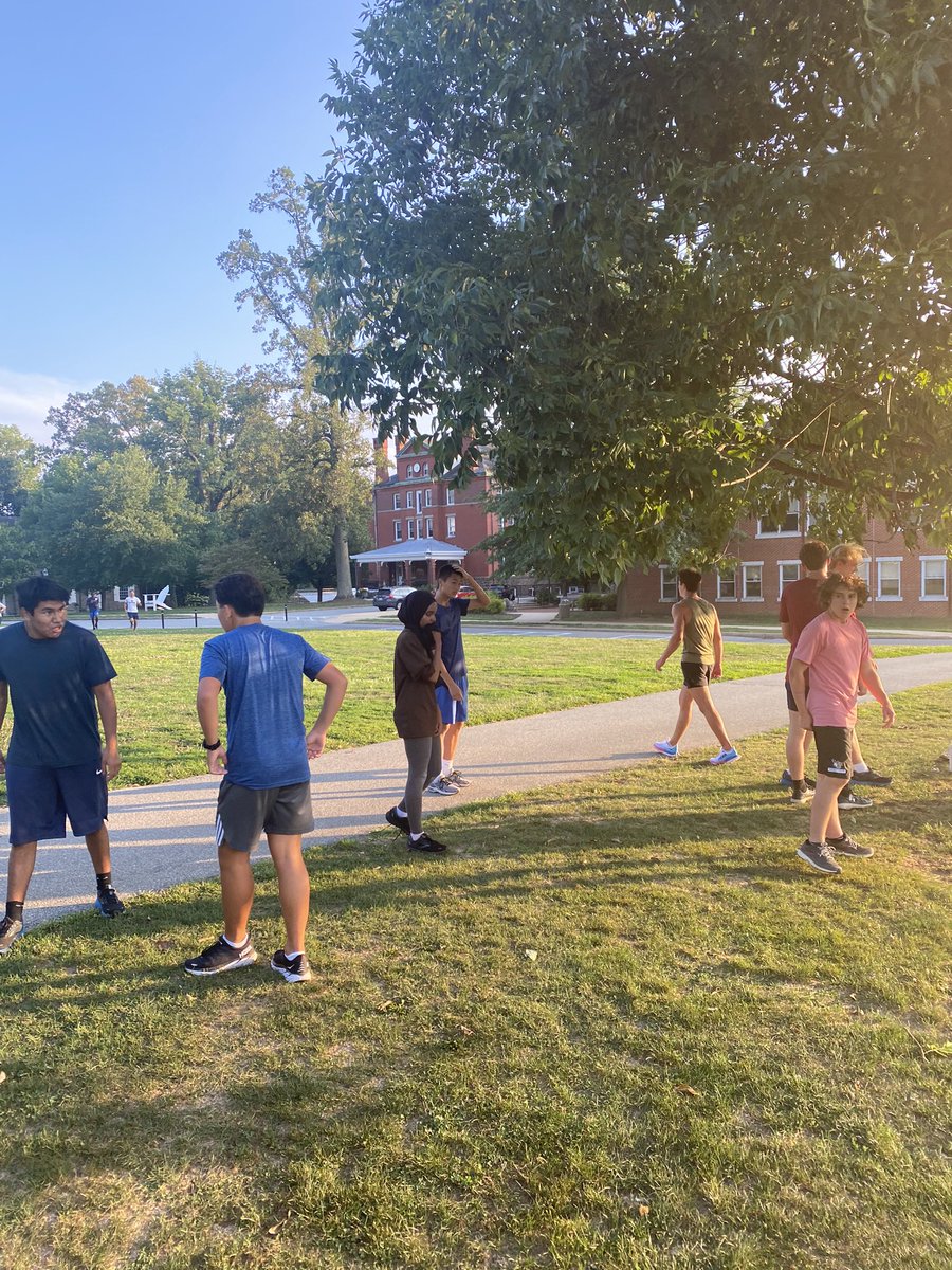 Welcome back runners! We’re excited to announce the launch of the 2022-2023 cross country preseason! Have fun, and we hope to see you grow! 🏃‍♀️🏃🏃‍♂️ #BackToSchool