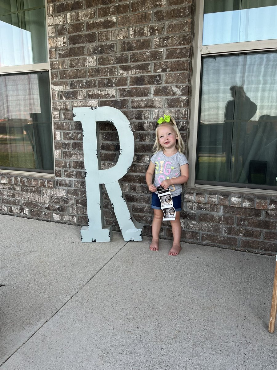 PaytonRawlins's tweet photo. Baby #2 on the way https://t.co/yKxSxC6EER
