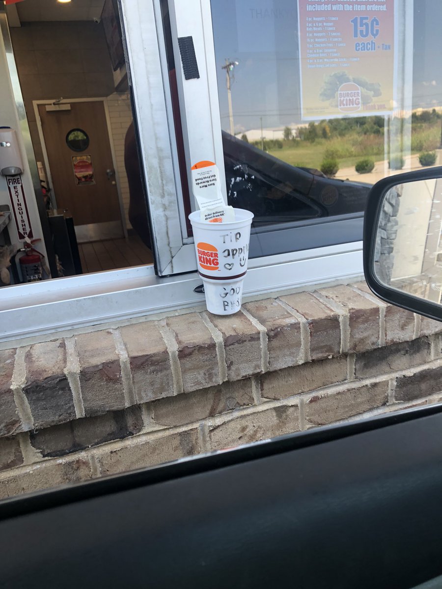 FoundationRed1's tweet photo. @BurgerKing I think they want paid more in Kentucky! #tipjar https://t.co/SA3HlzW0cS